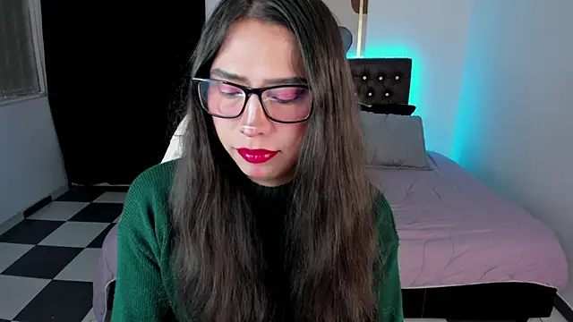 Snapshot of paula_kawaiifu_ chatting on February 22, 1:35 pm paula kawaiifu online show from February 22, 1:35 pm