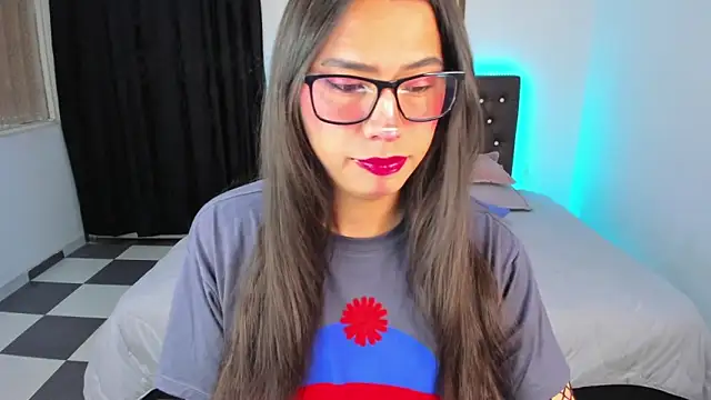 Snapshot of paula_kawaiifu_ chatting on March 3, 2:26 pm paula kawaiifu online show from March 3, 2:26 pm