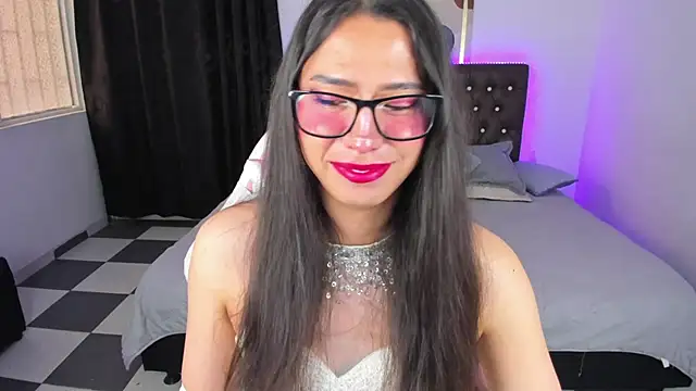 Snapshot of paula_kawaiifu_ chatting on March 5, 4:57 pm paula kawaiifu online show from March 5, 4:57 pm