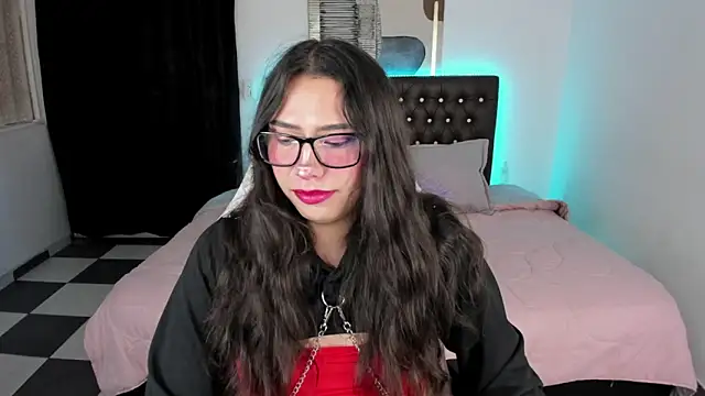 Snapshot of paula_kawaiifu_ chatting on March 15, 4:43 pm paula kawaiifu online show from March 15, 4:43 pm