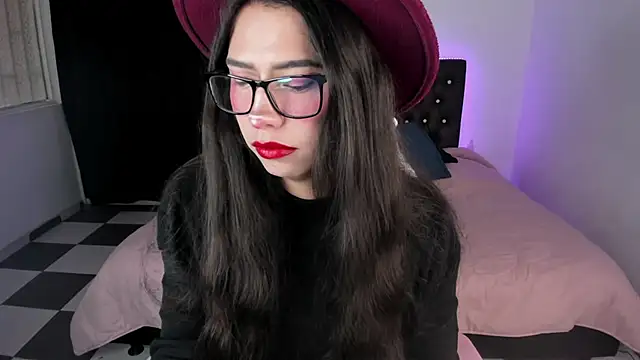 Snapshot of paula_kawaiifu_ chatting on March 17, 5:05 pm paula kawaiifu online show from March 17, 5:05 pm