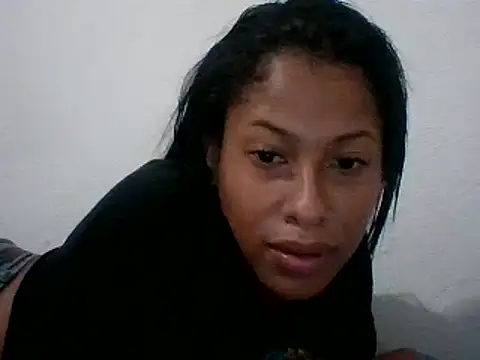 Snapshot of Kitra_New chatting on December 23, 5:17 am Kitra New online show from December 23, 5:17 am