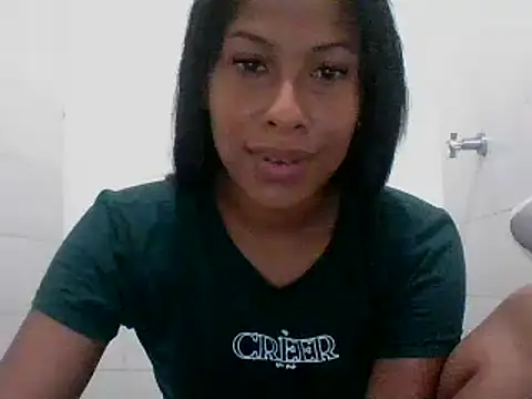 Snapshot of Kitra_New chatting on December 27, 6:57 am Kitra New online show from December 27, 6:57 am