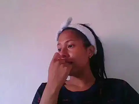Snapshot of Kitra_New chatting on December 29, 8:58 pm Kitra New online show from December 29, 8:58 pm
