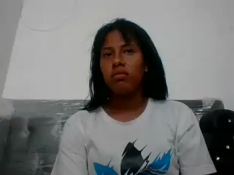 Snapshot of Kitra_New chatting on March 1, 11:58 pm Kitra New online show from March 1, 11:58 pm