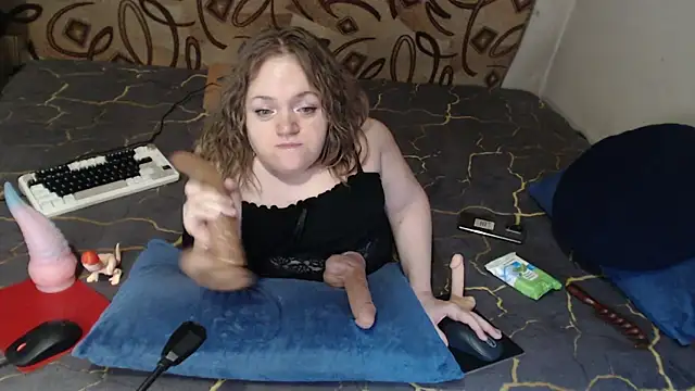 Snapshot of MiniNatalie chatting on February 27, 5:15 pm MiniNatalie online show from February 27, 5:15 pm