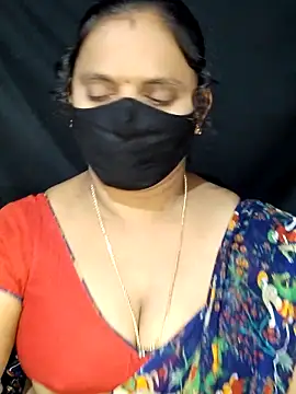 vintage-vibs online show from February 28, 5:48 pm