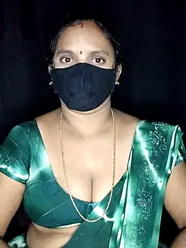 vintage-vibs online show from October 18, 5:46 pm