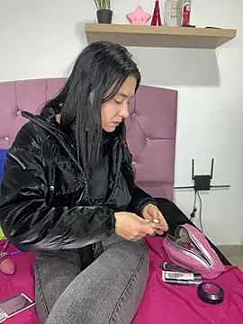 Isabella 21x online show from March 5, 12:33 pm