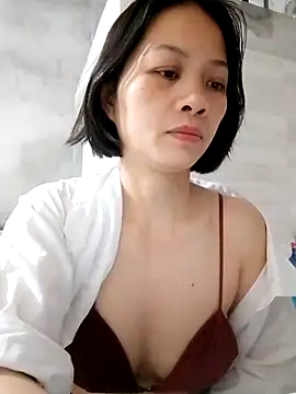 Aninyin22 online show from February 21, 3:23 am