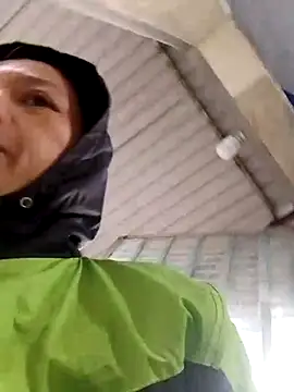 Aninyin22 online show from February 24, 2:08 am