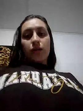 Snapshot of dulccemaria24 chatting on February 3, 2:53 am dulccemaria24 online show from February 3, 2:53 am