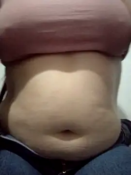 Snapshot of dulccemaria24 chatting on March 4, 1:11 am dulccemaria24 online show from March 4, 1:11 am