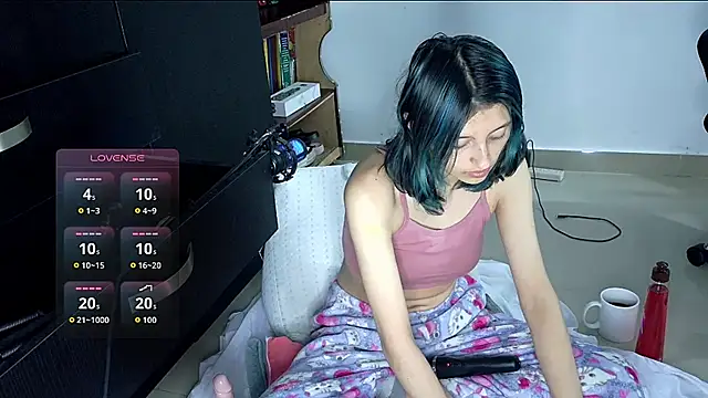 Snapshot of Camila---torres chatting on October 4, 2:20 am Camila---torres online show from October 4, 2:20 am