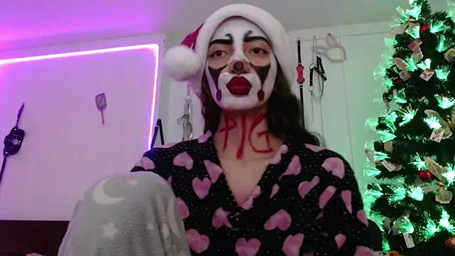 Eloise-brown online show from December 19, 3:07 am