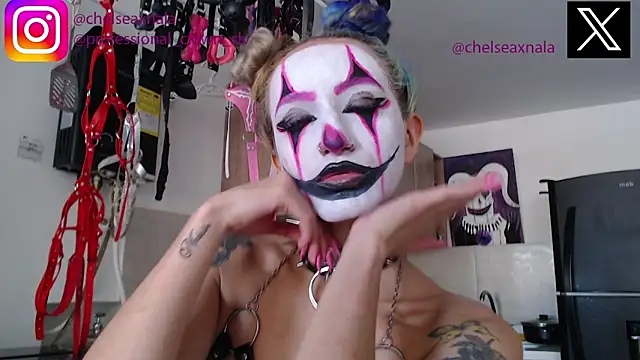 Eloise-brown online show from September 20, 7:15 pm