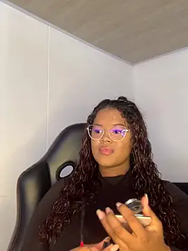 antonella 19x online show from December 14, 9:35 pm