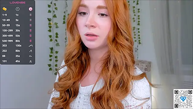 Freckle Diyana online show from January 10, 9:42 pm