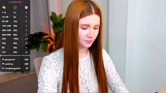 Freckle Diyana online show from February 2, 4:15 am