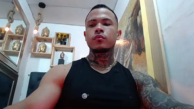 Snapshot of david_rousse_ chatting on December 17, 8:01 am david rousse online show from December 17, 8:01 am