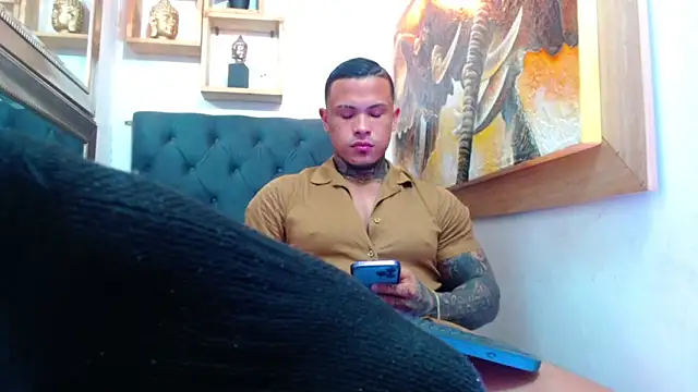 Snapshot of david_rousse_ chatting on December 25, 8:29 am david rousse online show from December 25, 8:29 am