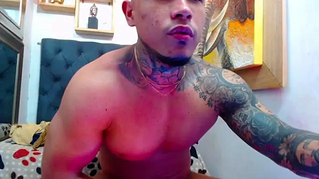 Snapshot of david_rousse_ chatting on December 30, 9:05 am david rousse online show from December 30, 9:05 am