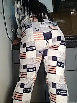 Snapshot of Manpreet_kaur21 chatting on November 16, 6:30 am Manpreet kaur21 online show from November 16, 6:30 am