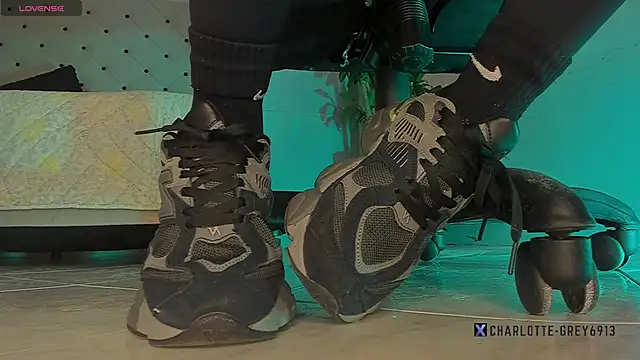 charlotte  grey online show from January 12, 12:10 pm