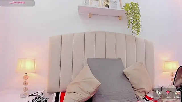 Mia thompson 19 online show from September 22, 10:01 pm