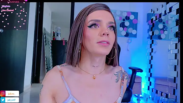 Snapshot of Chris_parker27 chatting on March 2, 4:21 pm Chris parker27 online show from March 2, 4:21 pm