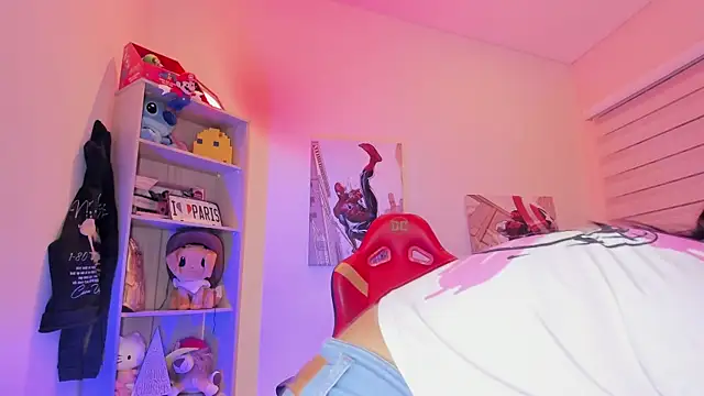 Snapshot of madelyn_rose_ chatting on January 16, 1:58 am madelyn rose online show from January 16, 1:58 am