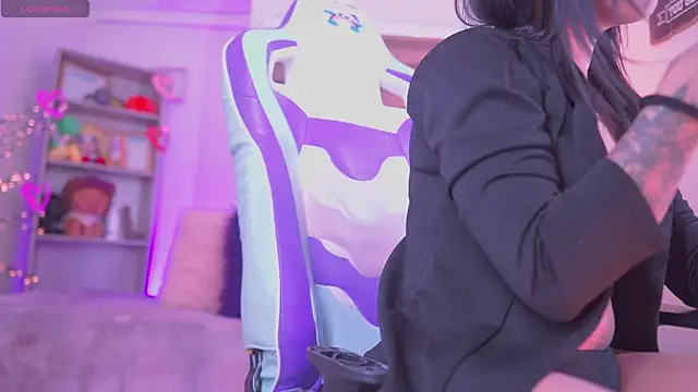 Snapshot of madelyn_rose_ chatting on September 25, 2:04 am madelyn rose online show from September 25, 2:04 am