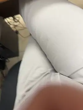 Snapshot of hotisraeli chatting on February 24, 4:47 pm hotisraeli online show from February 24, 4:47 pm