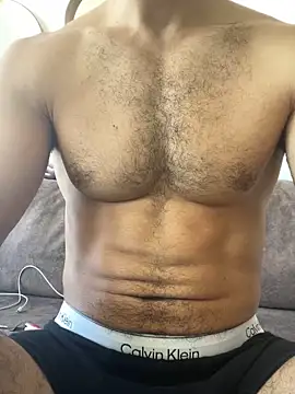 Snapshot of hotisraeli chatting on October 11, 8:02 am hotisraeli online show from October 11, 8:02 am