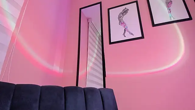 Snapshot of SensualJane2 chatting on October 24, 1:57 am SensualJane2 online show from October 24, 1:57 am