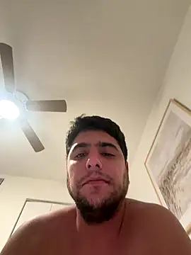 Snapshot of elwhite1996 chatting on November 30, 9:35 am elwhite1996 online show from November 30, 9:35 am