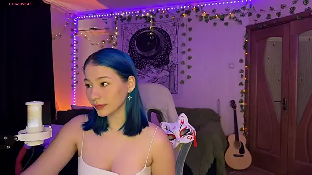 Snapshot of Traharaa chatting on January 5, 8:00 am Traharaa online show from January 5, 8:00 am