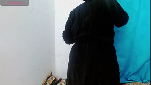 Snapshot of cristina_connor chatting on December 4, 5:06 am cristina connor online show from December 4, 5:06 am