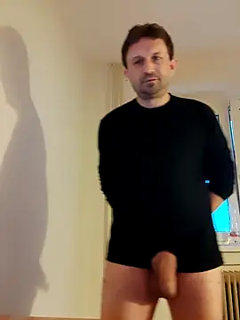 Snapshot of Chokakabraz chatting on January 15, 3:39 pm Chokakabraz online show from January 15, 3:39 pm