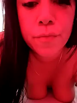 Snapshot of daaibaby1 chatting on November 3, 11:22 am daaibaby1 online show from November 3, 11:22 am