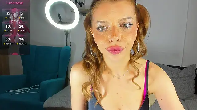 Hannah Carr online show from October 5, 7:34 pm