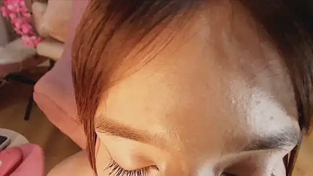 Snapshot of Amy-Skinny chatting on December 14, 12:38 am Amy-Skinny online show from December 14, 12:38 am