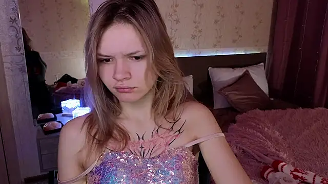 Snapshot of LitaBrom chatting on December 26, 1:18 am LitaBrom online show from December 26, 1:18 am