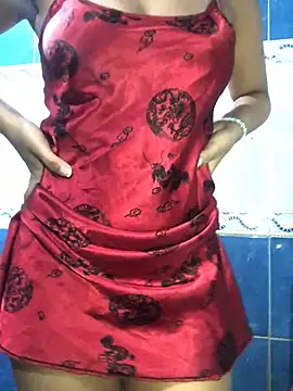 Snapshot of Moroccan_bitch chatting on December 12, 7:48 pm Moroccan bitch online show from December 12, 7:48 pm