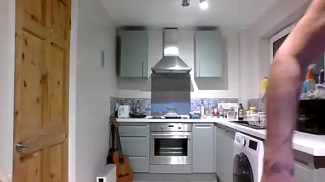 jimmybenido online show from November 5, 5:35 pm