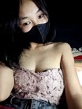 Snapshot of MyMycute chatting on December 19, 6:59 pm MyMycute online show from December 19, 6:59 pm