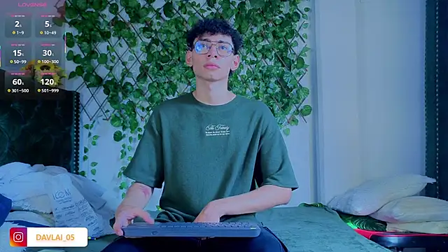 Daviid laidd online show from November 11, 7:58 pm