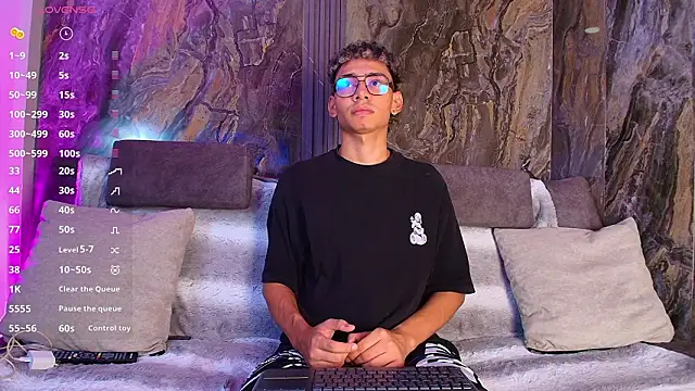 Daviid laidd online show from February 7, 7:34 am