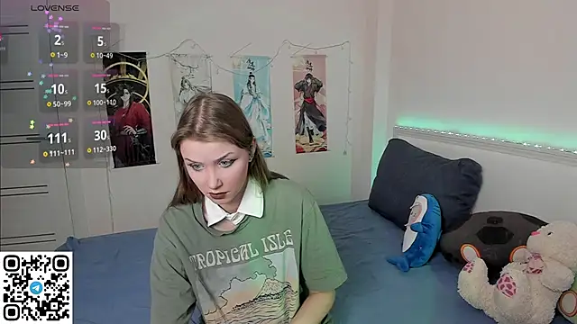 Snapshot of JorRoger chatting on November 27, 3:30 am JorRoger online show from November 27, 3:30 am