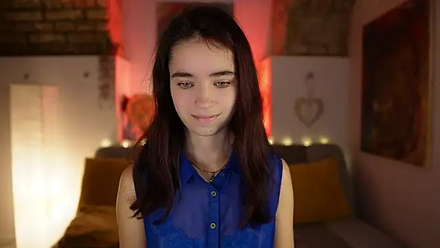 Snapshot of Gia_Paige18 chatting on January 23, 8:36 am Gia Paige18 online show from January 23, 8:36 am